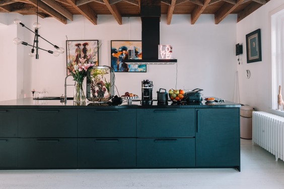 Kleurrijk appartement Hilversum | Fotografie: Sheena Schouwink