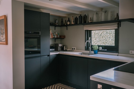 Woonark vol reisvondsten | Fotografie: Sheena Schouwink