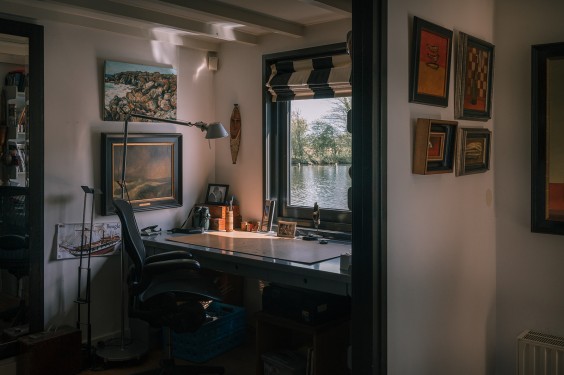 Woonark vol reisvondsten | Fotografie: Sheena Schouwink