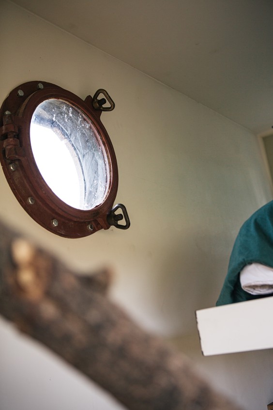 Tiny house in kloostertuin | Fotografie: Roos Eijmers