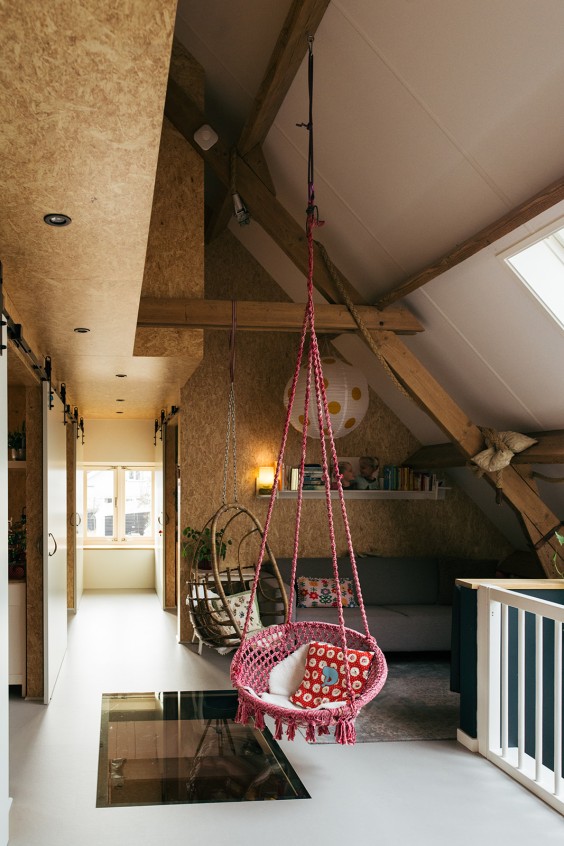 Houten kinderkamer | Fotografie: Marjon Lukje
