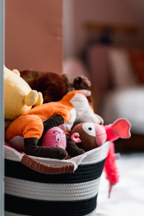 Roze meidenkamer | Fotografie: Marjon Lukje