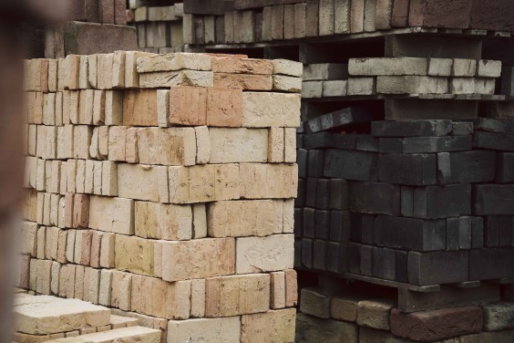 Ambachtelijke steenbakker in Heteren | Fotografie: Liesbeth Disbergen