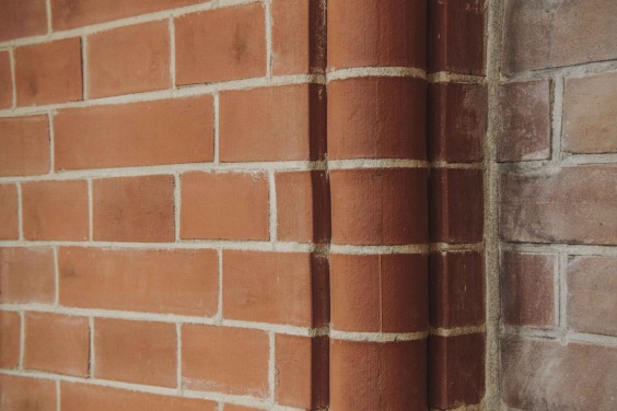 Ambachtelijke steenbakker in Heteren | Fotografie: Liesbeth Disbergen