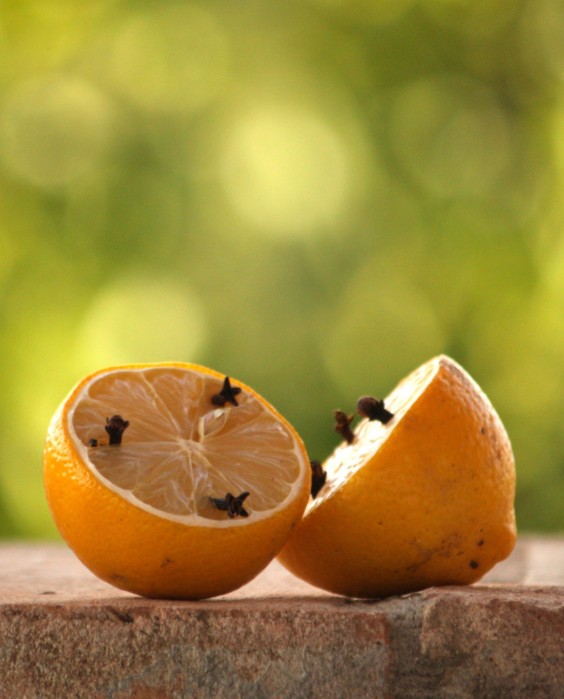 citroen met kruidnagel