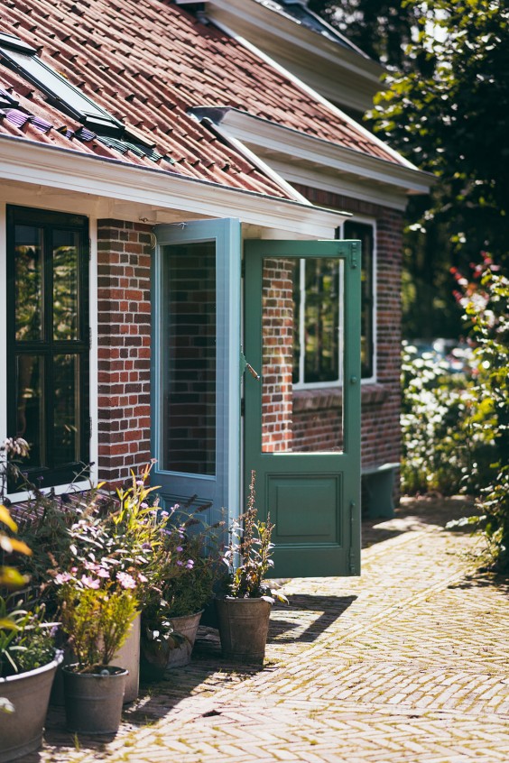 Kleurrijke boerderij Siddeburen | Fotografie: Marjon Lukje