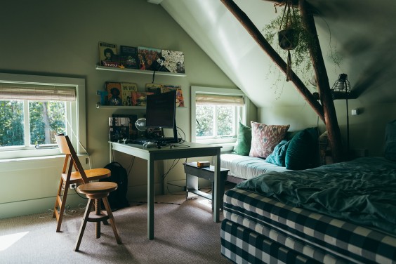 Kleurrijke boerderij Siddeburen | Fotografie: Marjon Lukje