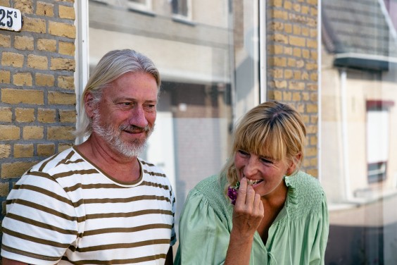 Kleurrijk dijkhuis in Heinenoord | Fotografie: Roos Eijmers