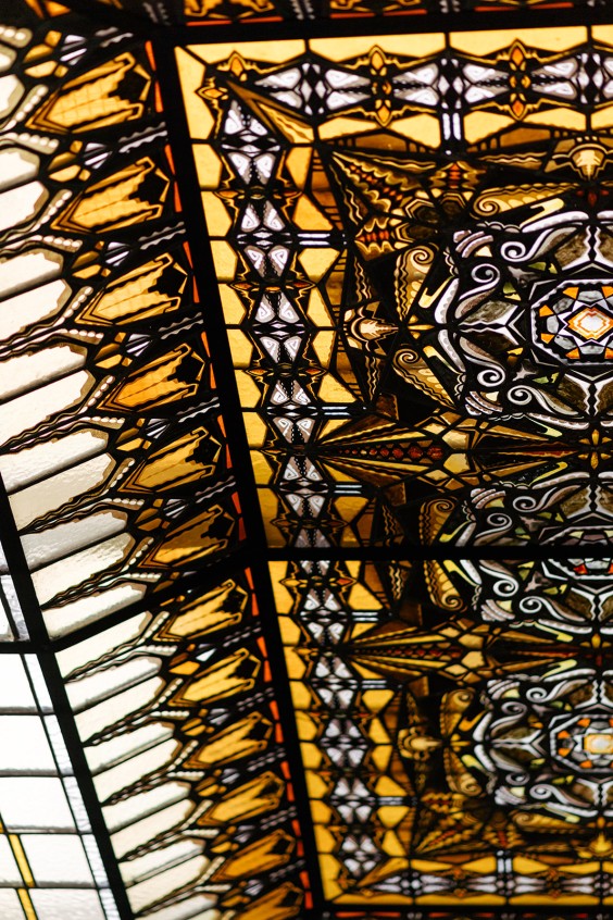 Huis vol antieke verzamelingen | Fotografie: Marjon Lukje