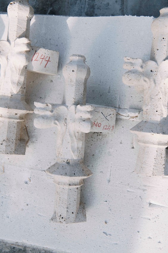 Restauratie beeldhouwers Achterveld | Fotografie: Liesbeth Disbergen