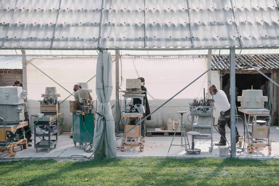 Restauratie beeldhouwers Achterveld | Fotografie: Liesbeth Disbergen