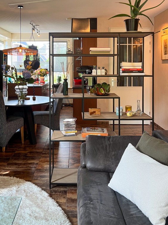 Woonkamer met muziek - Theo-Bert Pot