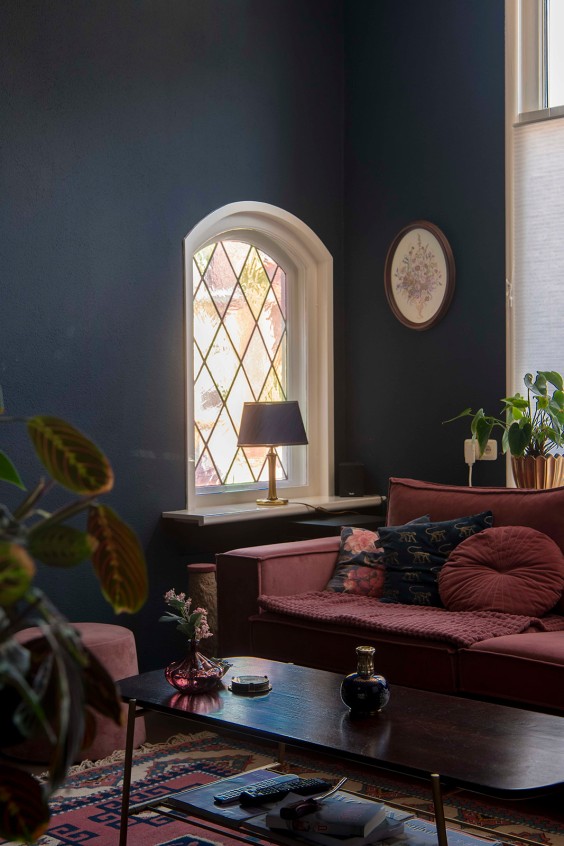 Bloemenprintjes behang in Hengelo | Fotografie: Liesbeth Disbergen