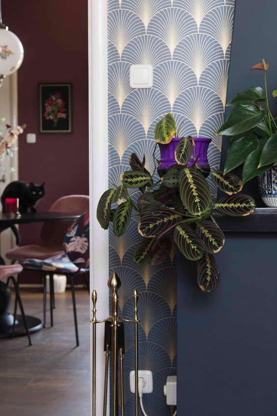 Bloemenprintjes behang in Hengelo | Fotografie: Liesbeth Disbergen