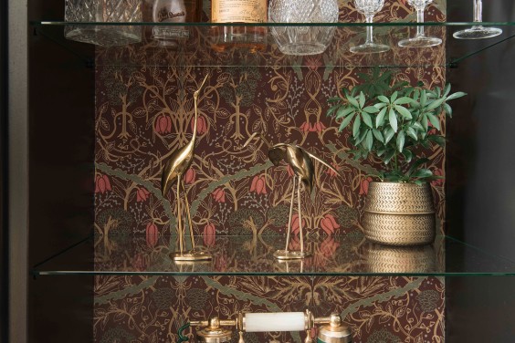 Bloemenprintjes behang in Hengelo | Fotografie: Liesbeth Disbergen