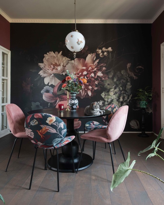 Bloemenprintjes behang in Hengelo | Fotografie: Liesbeth Disbergen