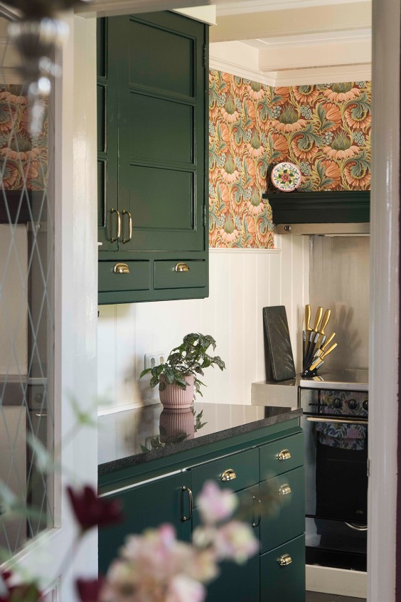 Bloemenprintjes behang in Hengelo | Fotografie: Liesbeth Disbergen