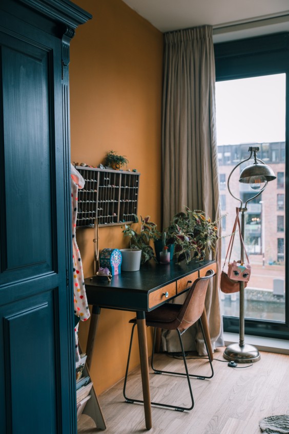 Excentrieke etagewoning Amsterdam - Foto: Sheena Schouwink