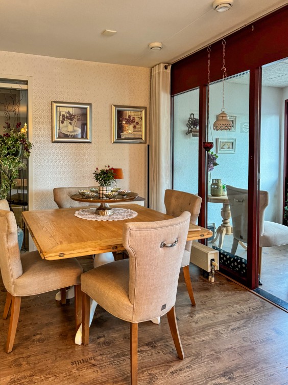 Metamorfose woonkamer - Theo-Bert Pot