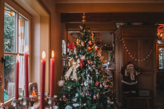 Stolpboerderij in kerstsfeer | Fotografie: Sheena Schouwink