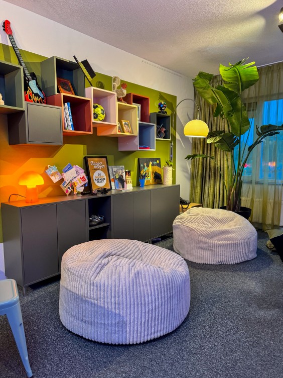 Metamorfose woonkamer - Theo-Bert Pot