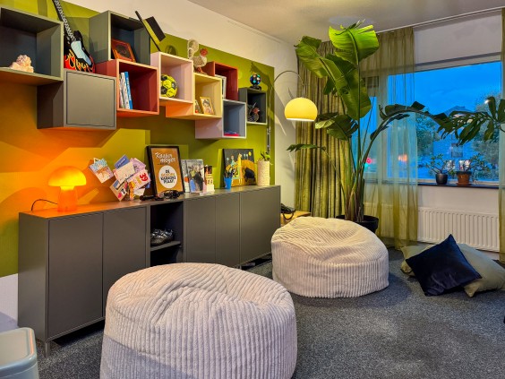 Metamorfose woonkamer - Theo-Bert Pot