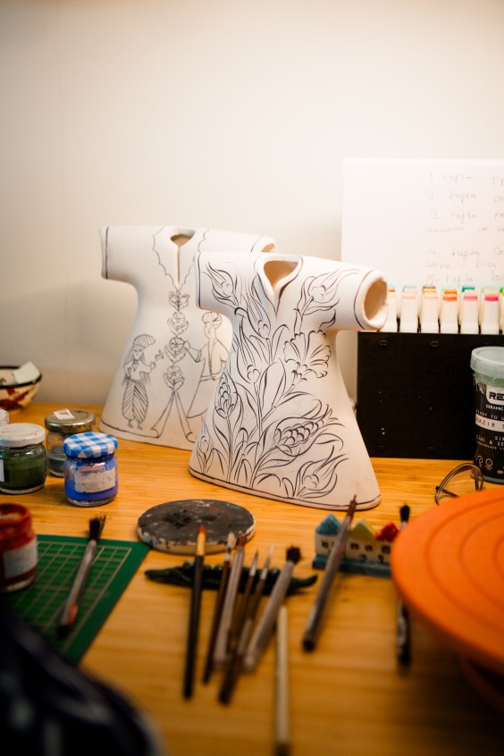 Turkse schilderkunst op keramiek - Foto: Roos Eijmers