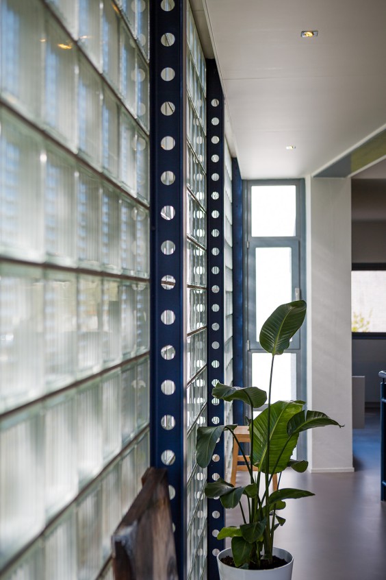 Vrolijk interieur in Delft | Fotografie: Roos Eijmers