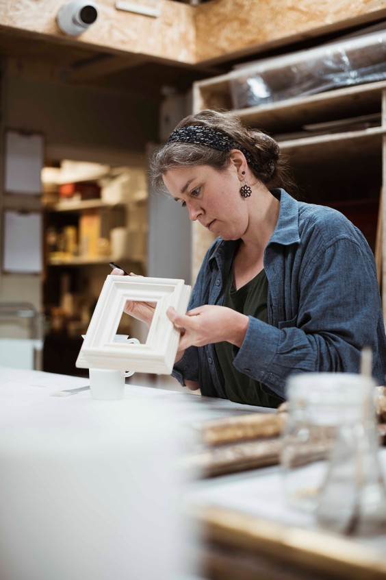 Lijstenrestaurateur Sander | Liesbeth Disbergen