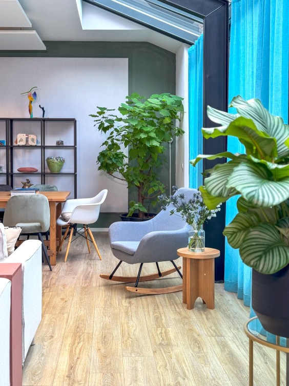 Metamorfose woonkamer Theo-Bert Pot