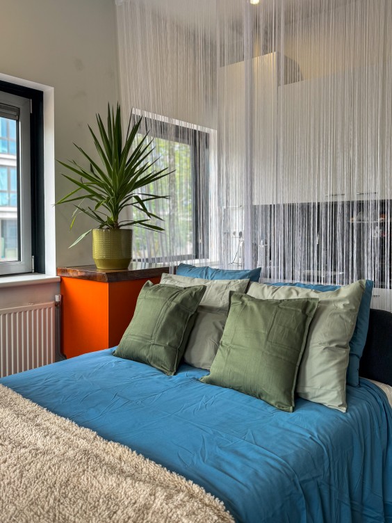 Metamorfose studio Theo-Bert Pot