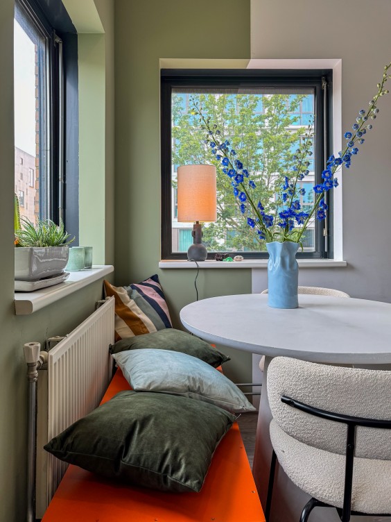 Metamorfose studio Theo-Bert Pot