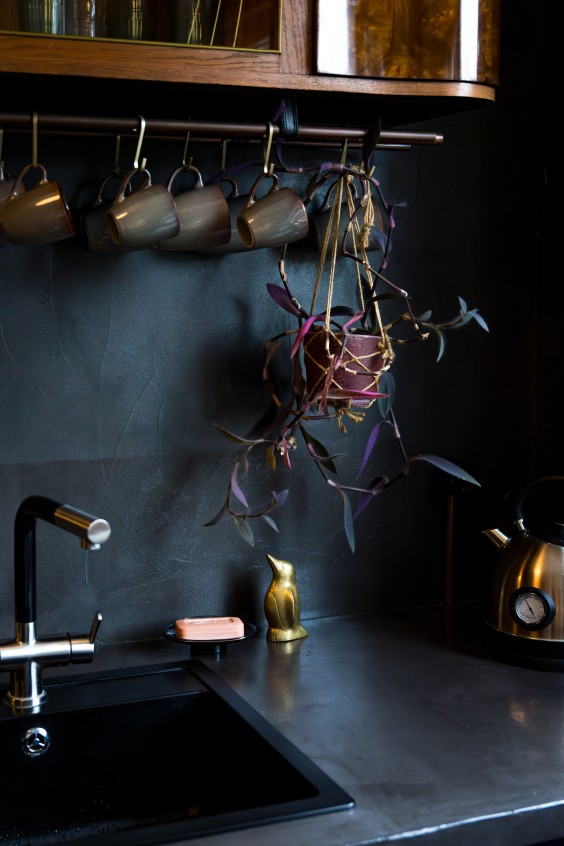 Kijk binnen in deze creatieve Haagse bovenwoning | Foto: Roos Eijmers