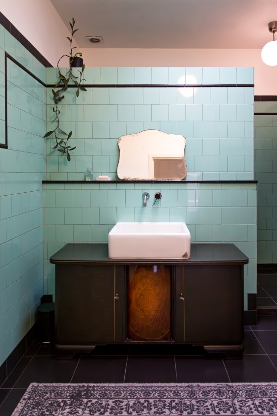 Kijk binnen in deze creatieve Haagse bovenwoning | Foto: Roos Eijmers