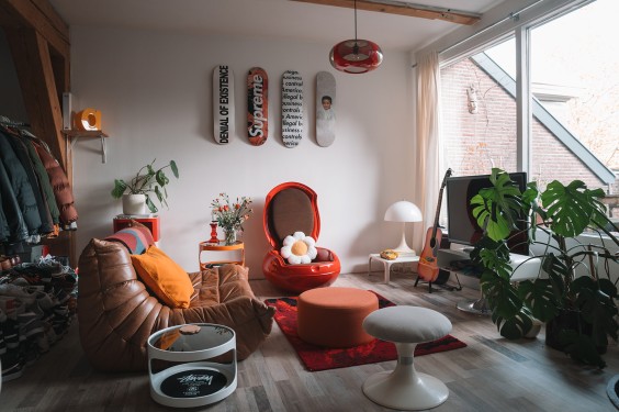 jaren '70 interieur in de historische Oranje-Nassau Kazerne | Fotografie: Sheena Schouwink