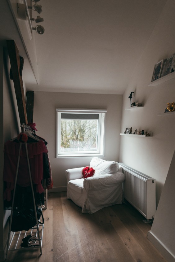 meidenslaapkamer 2 familiehuis Groningen - Marjon Lukje