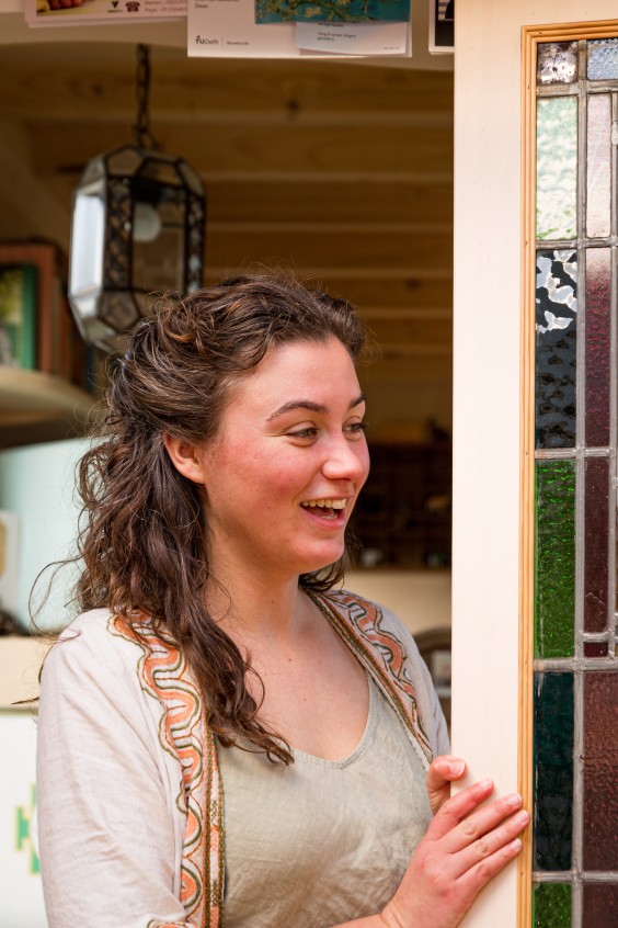 Eva bouwt haar eigen tiny house van 15 vierkante meter met slimme woonoplossingen | Foto: Roos Eijmers