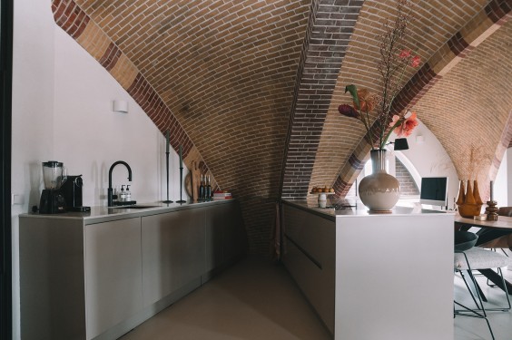 Marieke woont in de Elbakerk in Haarlem | Fotografie: Sheena Schouwink