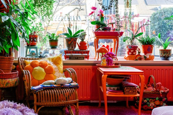 Kleurrijk interieur Hellevoetsluis | Fotografie: Roos Eijmers