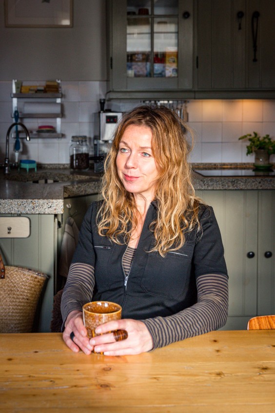 Renate en Tim wonen in het herberghuisje van Slot Loevestein