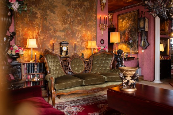 Het kasteeltje in de Bijlmer van Hans en John | Fotografie: Sheena Schouwink