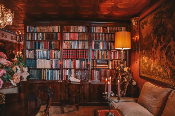 Het kasteeltje in de Bijlmer van Hans en John | Fotografie: Sheena Schouwink