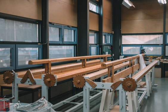 Sadegh restaureert eeuwenoude tapijten | Fotografie: Sheena Schouwink