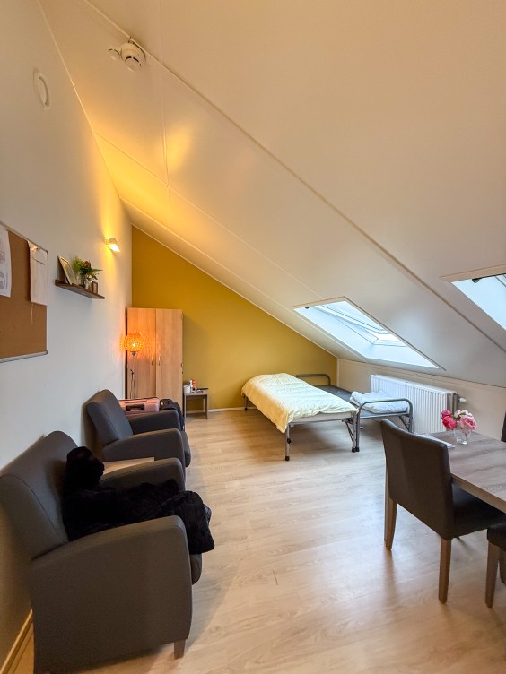 Theo-Bert knapt het Oranjehuis in Almere op