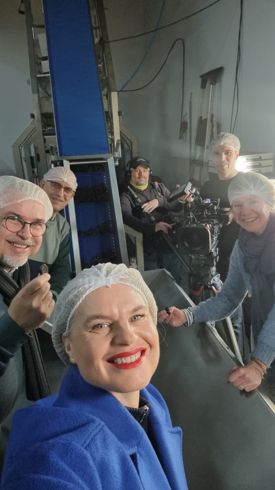 Marieke Eyskoot op bezoek bij de laurierkwekerij | Foto: BinnensteBuiten