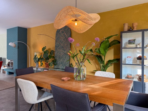 Make-over eetkamer in Dordrecht door Theo-Bert Pot | Foto: BinnensteBuiten