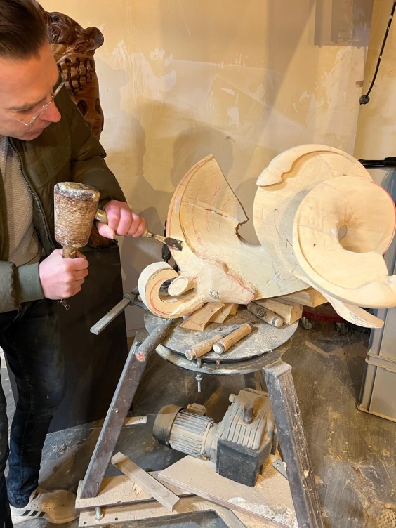 Trappen in aanbouw | Foto: Jop van Driel