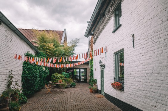 Kleurrijke boerderij | Fotografie: Sheena Schouwink
