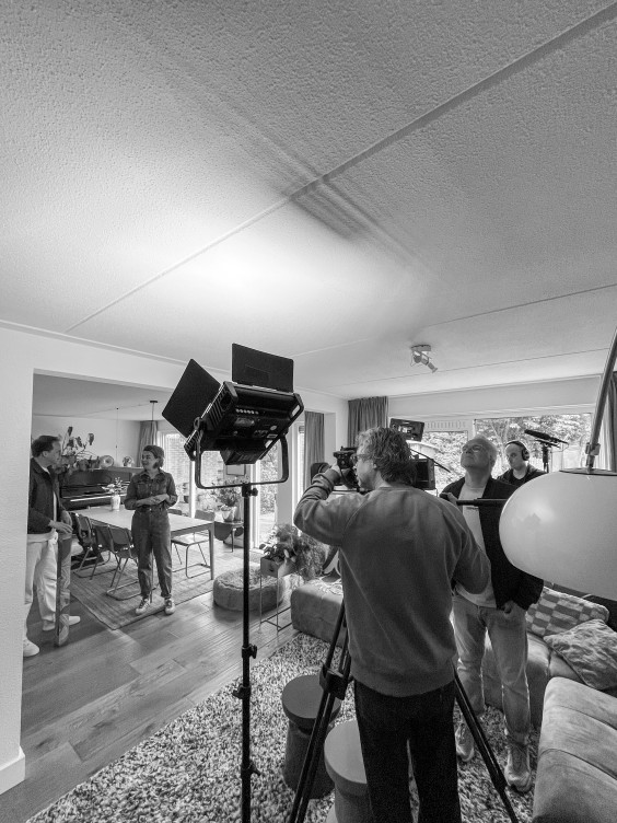 Metamorfose woonkamer Theo-Bert Pot