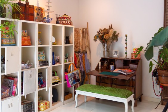 Een huis vol herinneringen in Den Haag | Fotografie: Roos Eijmers